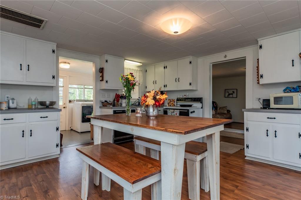 2026 Ray Loop Road Westfield, NC 27053 - Photo 9 of 16