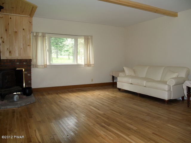 195 Oakley Road Damascus, PA 18415 - Photo 5 of 14