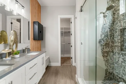 $600,000 | 5204 Samuel Huston Avenue, Unit A, Austin, TX 78721