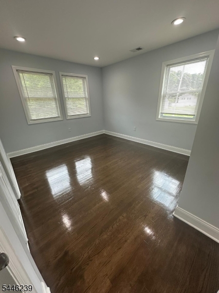 2 Hastings Road Morris Plains, NJ 07950 - Photo 11 of 19