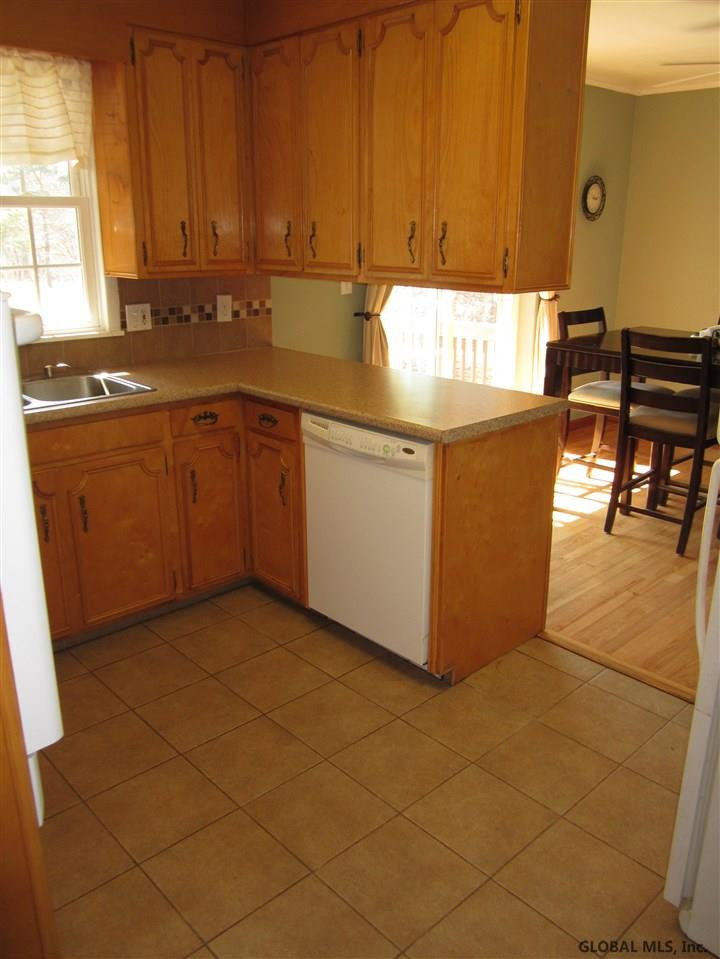 235 Cole Road Delanson, NY 12053 - Photo 9 of 25 Photo 9