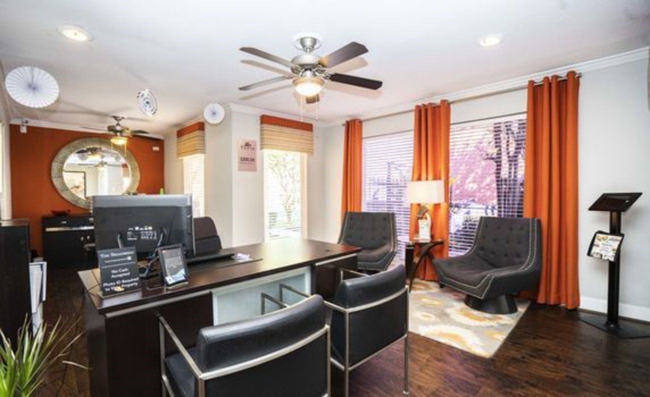 2801 North Broadmead, Unit 410 Houston, TX 77025 - Photo 7 of 15 a work room with furniture and a large window