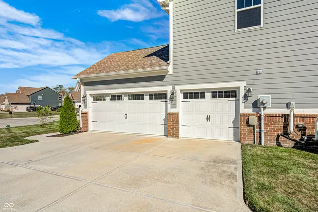 $790,000 | 16435 Rathbun Court, Fortville, IN 46040