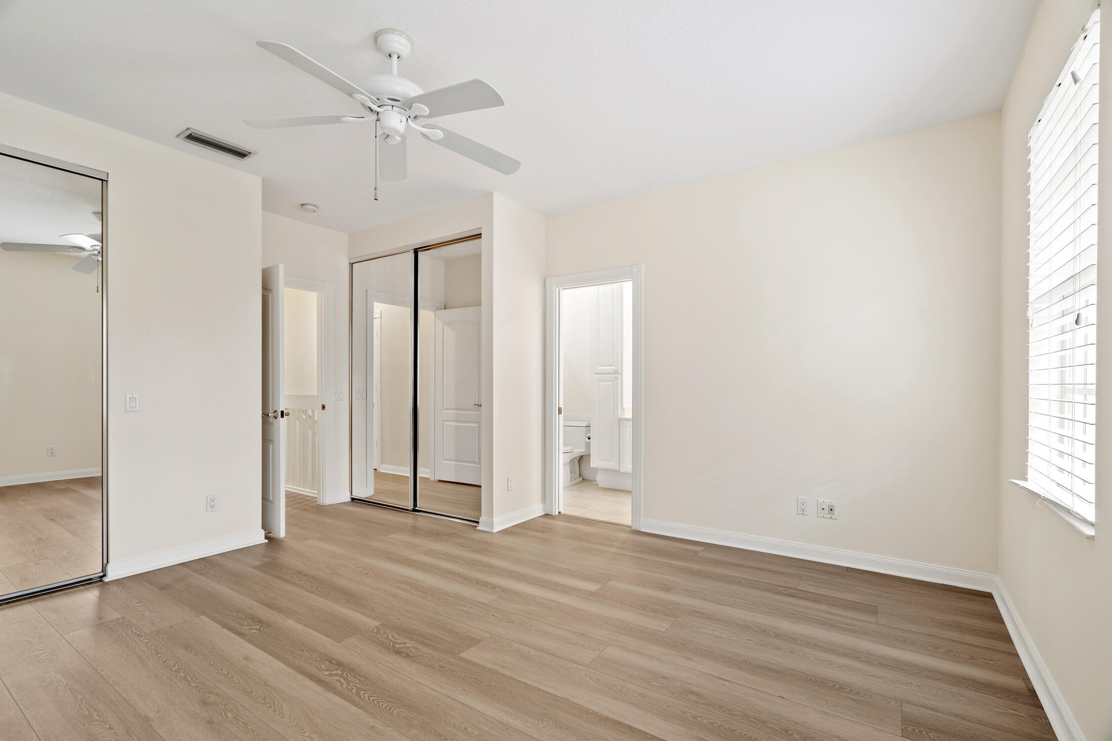 176 Freeport Drive Jupiter, FL 33458 - Photo 19 of 29 DSC00707