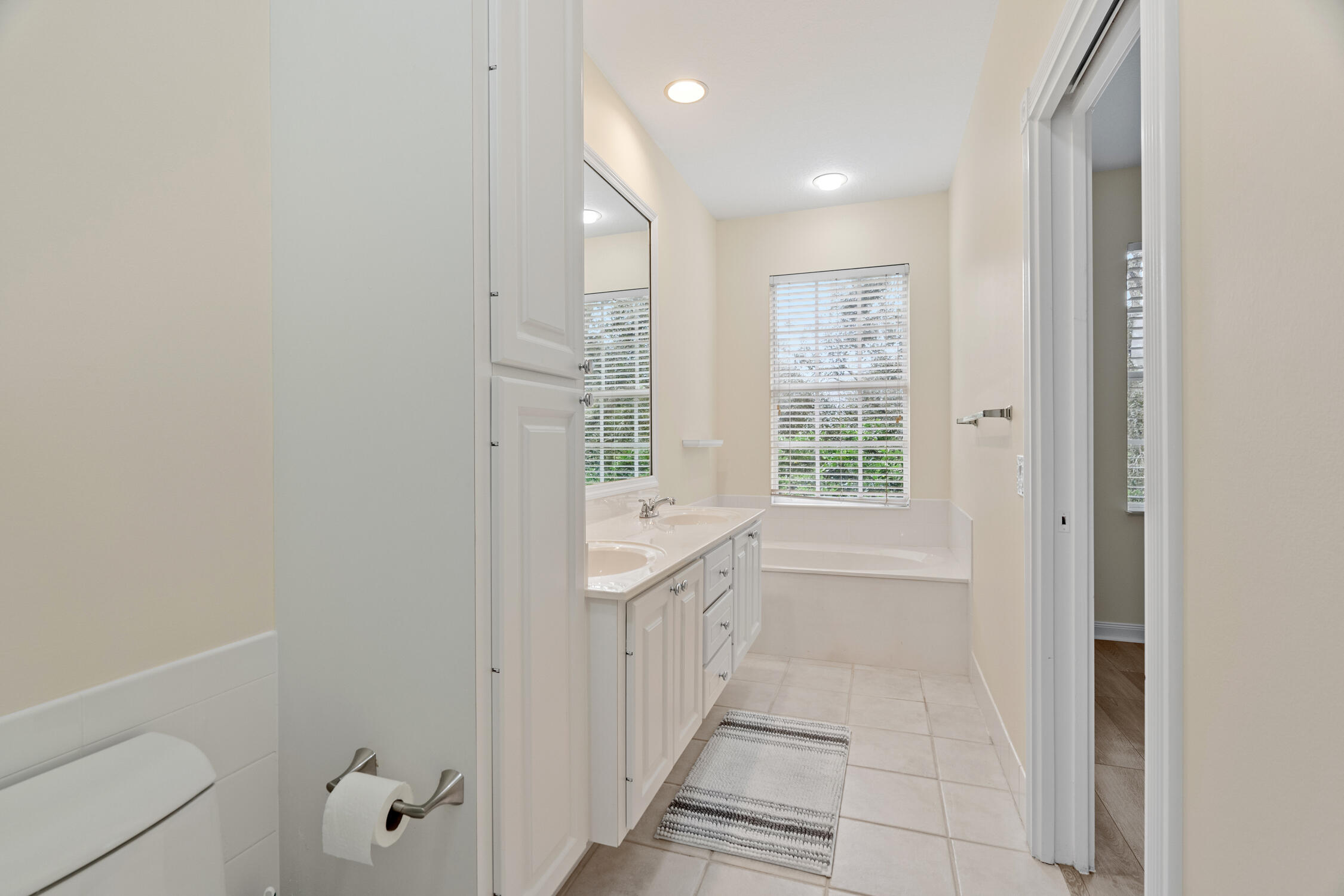 176 Freeport Drive Jupiter, FL 33458 - Photo 20 of 29 DSC00713