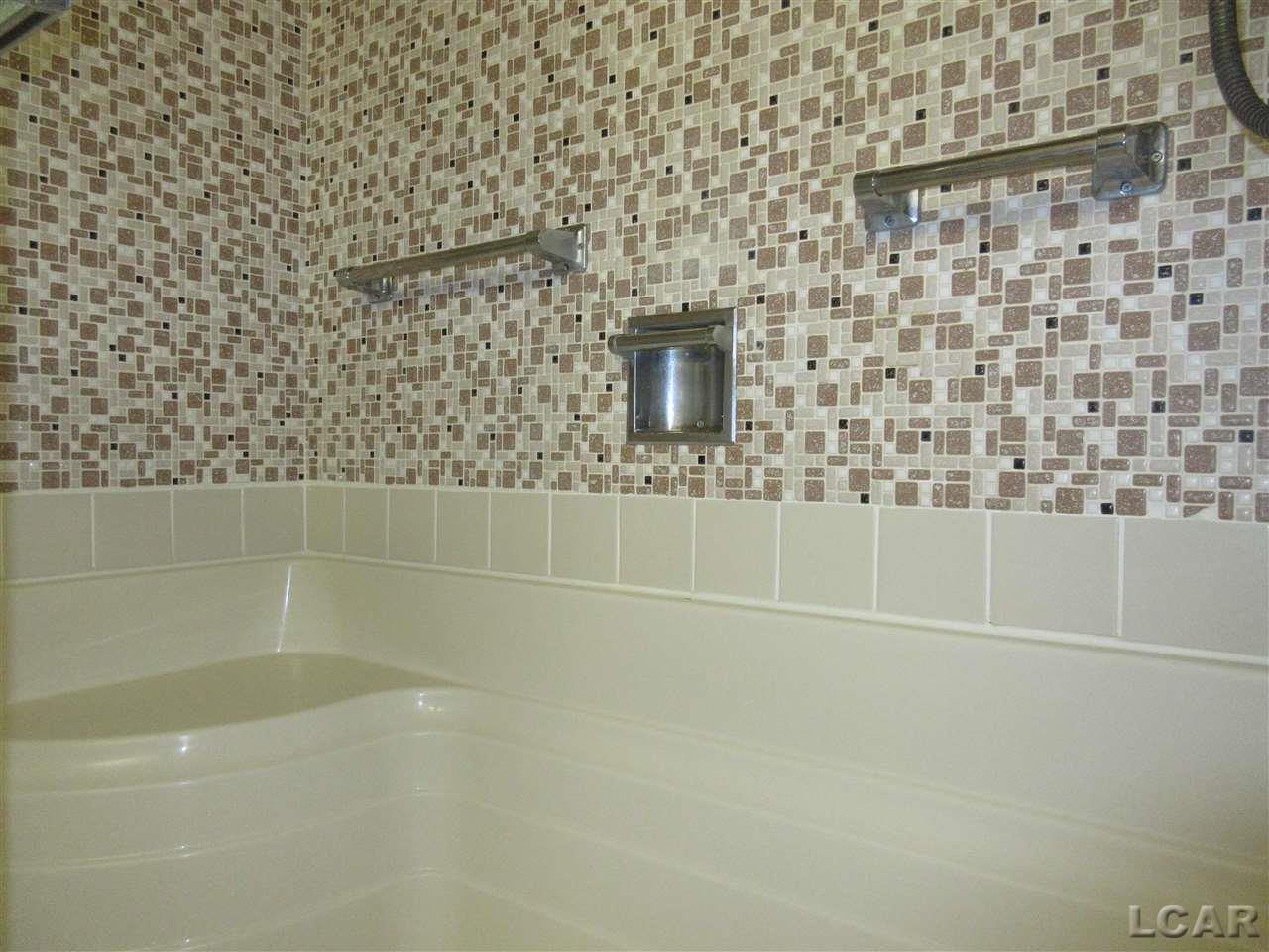 4292 Kehoe Road Clinton, MI 49236 - Photo 24 of 44 31298089-23.JPG