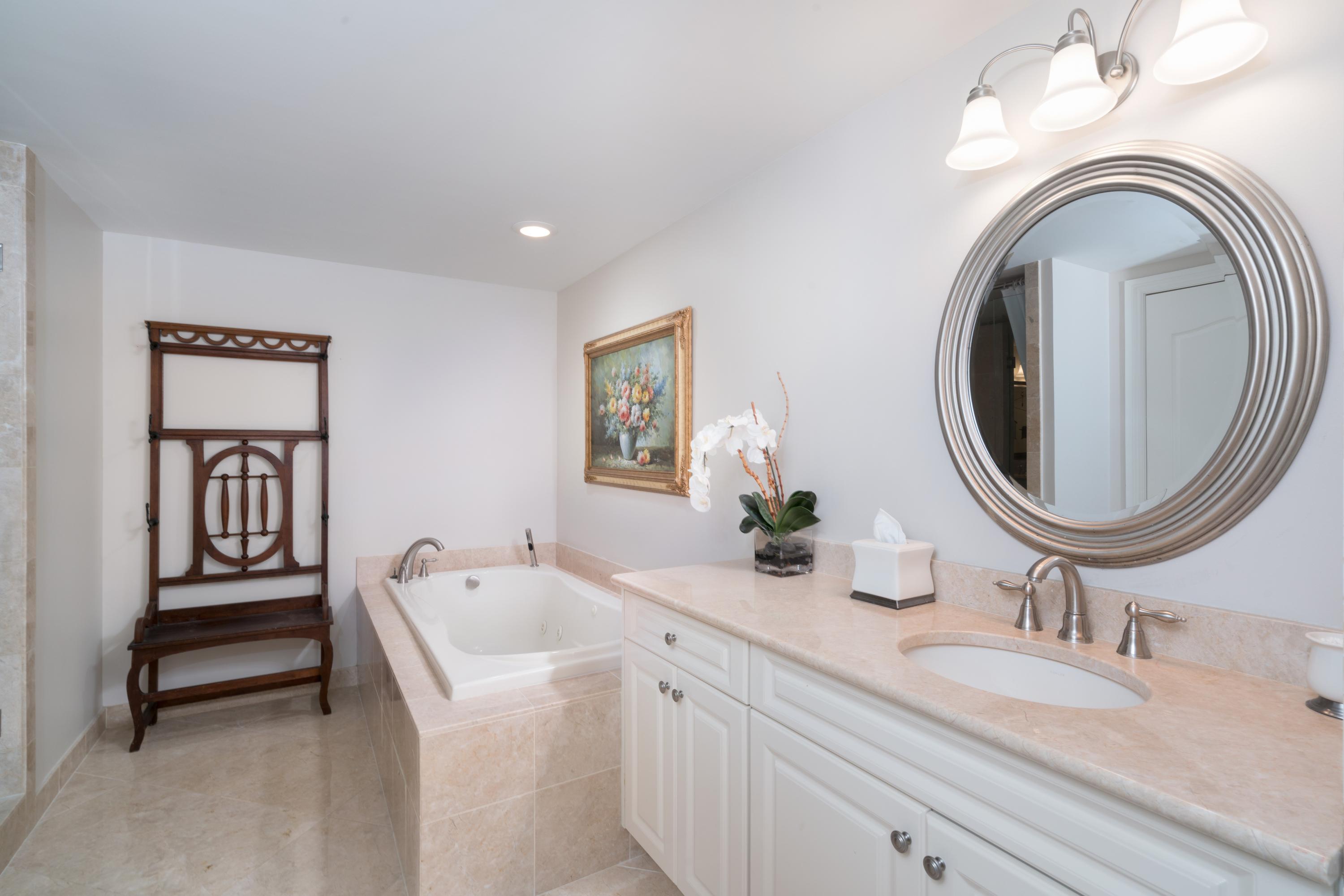 200 East Palmetto Park Road, Unit 402 Boca Raton, FL 33432 - Photo 12 of 38 Her Master Bath