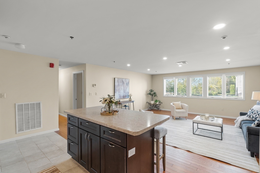 38 Dunham Road, Unit 204 Beverly, MA 01915 - Photo 5 of 28 Gallery Image 5