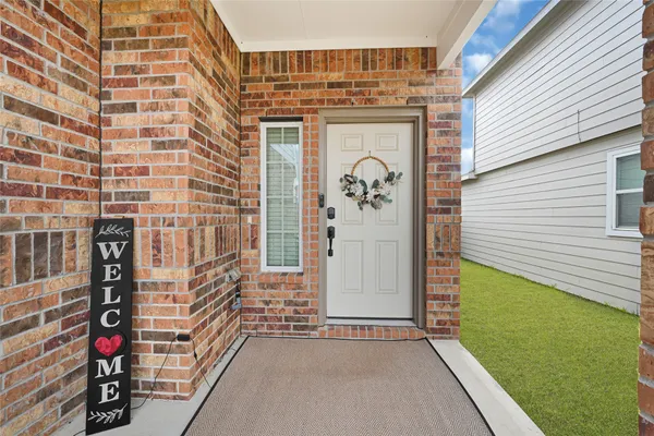 $310,000 | 2935 August Mist Court, Conroe, TX 77304