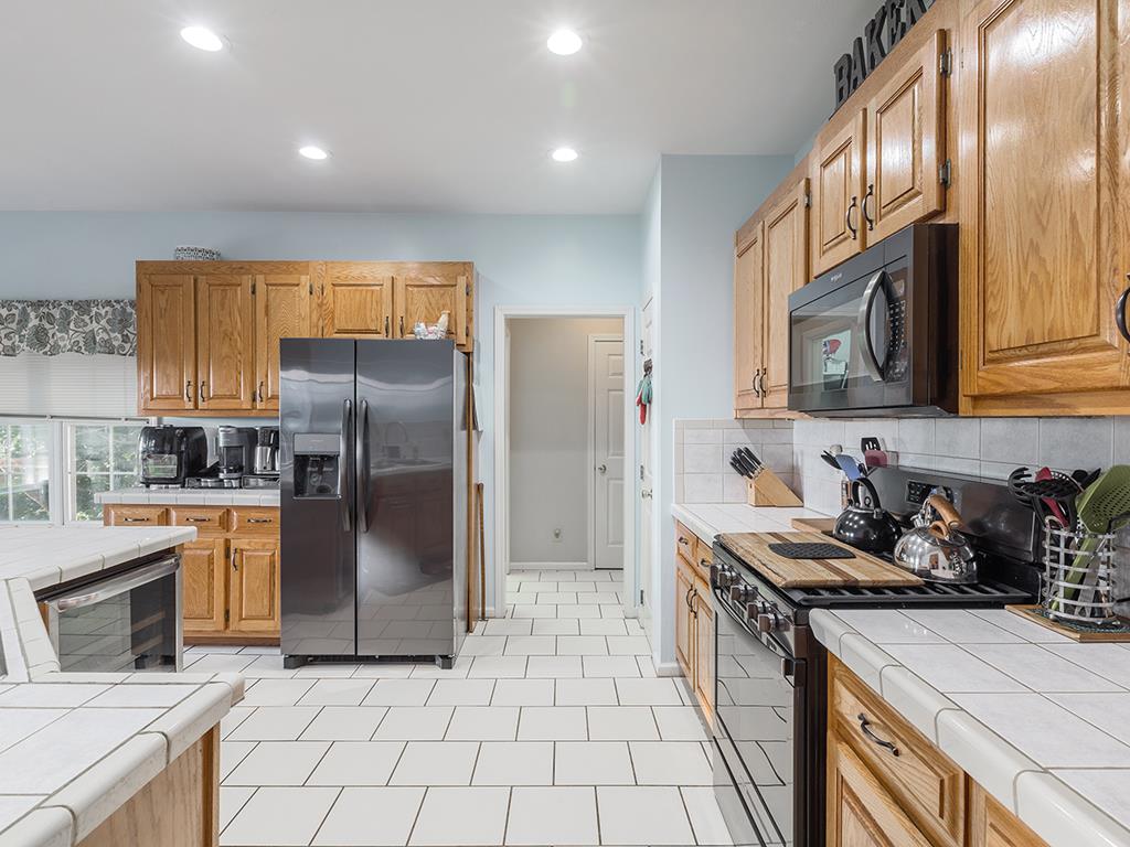 783 Hickory Ridge Drive Ellijay, GA 30536 - Photo 11 of 53 Gallery Image 11