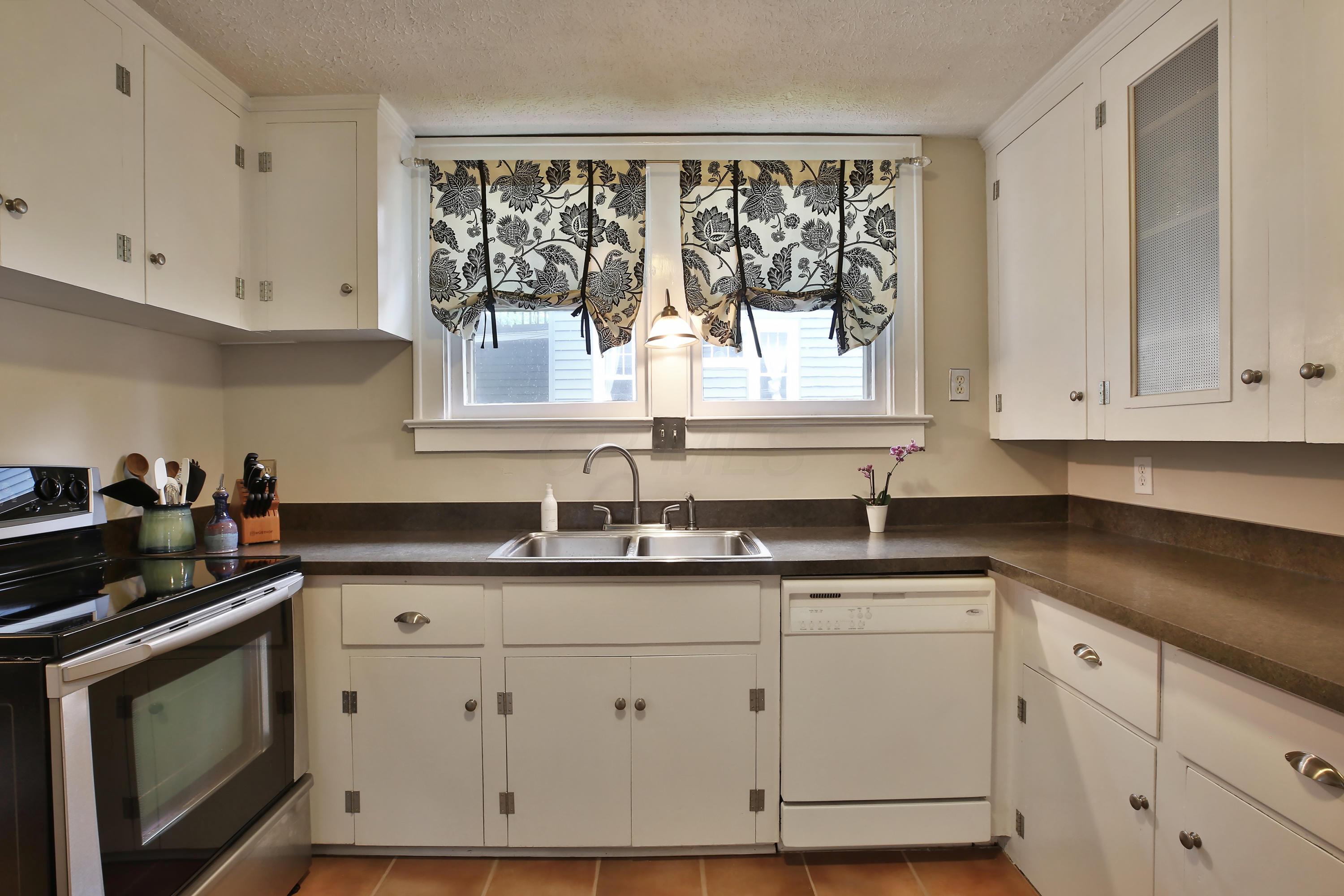 146 Acton Road Columbus, OH 43214 - Photo 15 of 44 Gallery Image 15