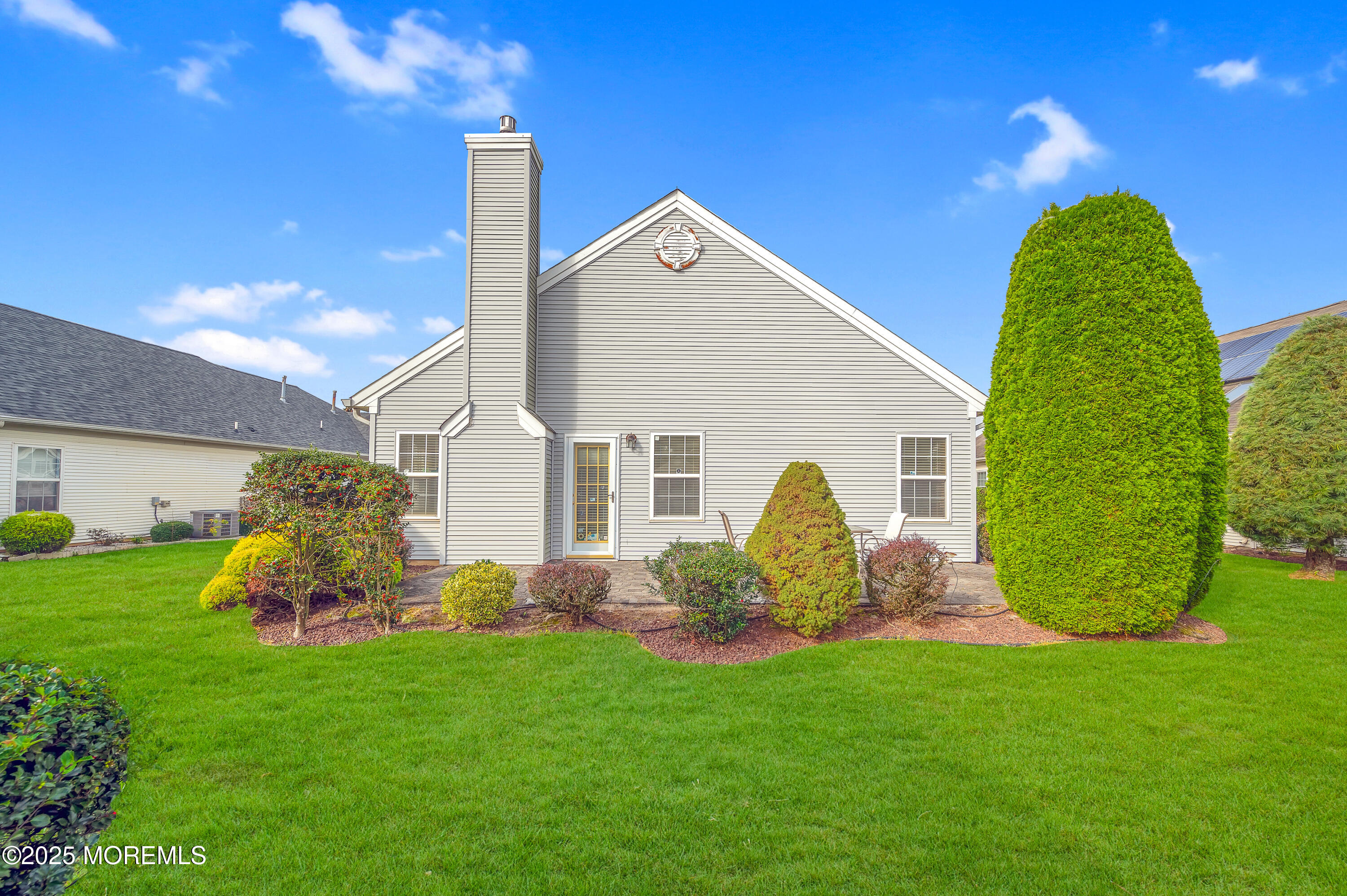 88 Eleanor Road Manchester Township, NJ 08759 - Photo 3 of 25 Back 1