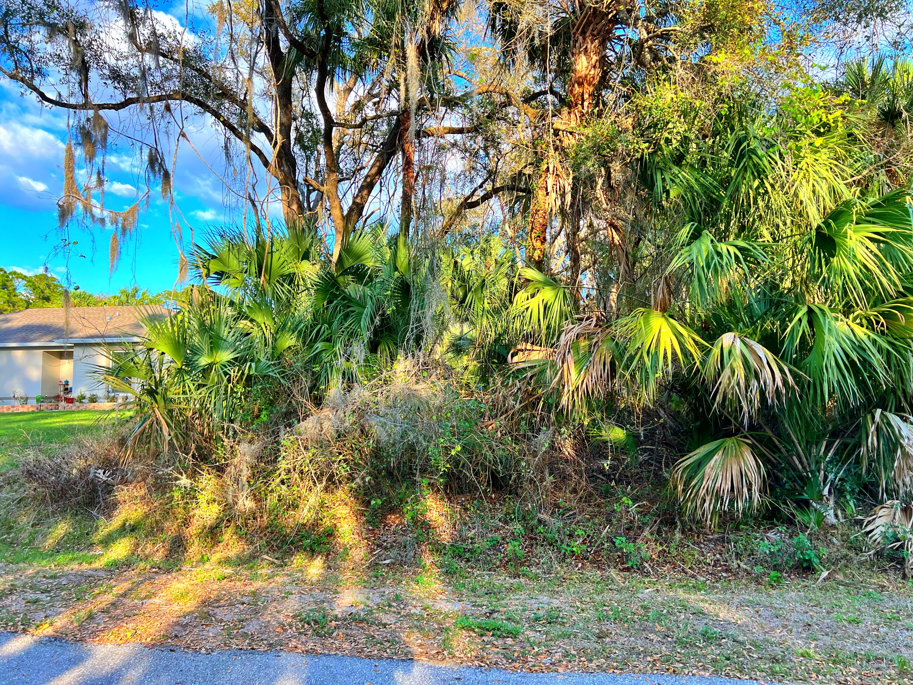 0 Crandon Road North Port, FL 34286 - Photo 8 of 8 Front