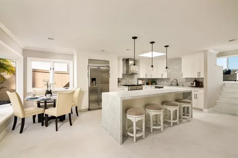 $4,395,000 | 5918 Germaine Lane, La Jolla, CA 92037