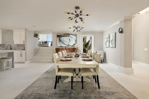 $4,395,000 | 5918 Germaine Lane, La Jolla, CA 92037