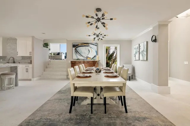 $4,295,000 | 5918 Germaine Lane, La Jolla, CA 92037