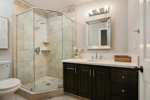 $4,395,000 | 5918 Germaine Lane, La Jolla, CA 92037