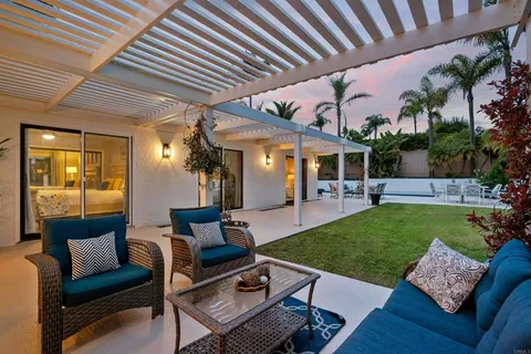 $4,395,000 | 5918 Germaine Lane, La Jolla, CA 92037