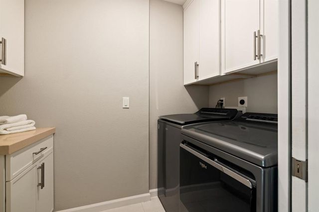 $4,395,000 | 5918 Germaine Lane, La Jolla, CA 92037