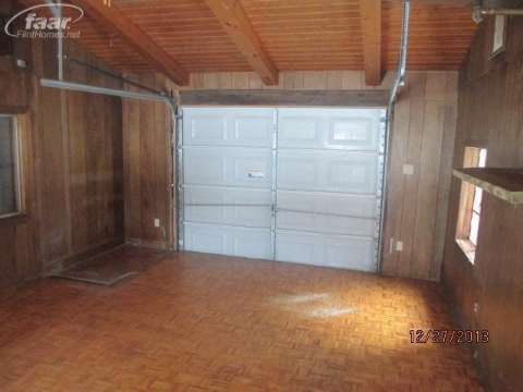 6202 South Center Road Grand Blanc, MI 48439 - Photo 19 of 21 20389152-18.JPG