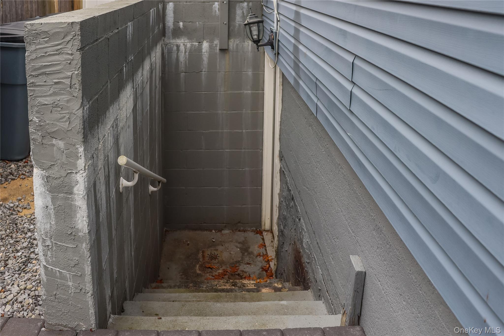 29 Oak Street Islip, NY 11751 - Photo 12 of 15 View of stairs