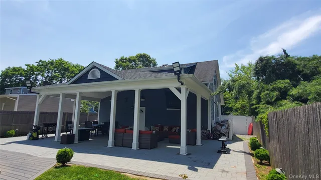 $619,900 | 29 Oak Street, Islip, NY 11751