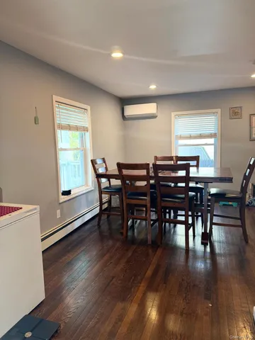 $619,900 | 29 Oak Street, Islip, NY 11751