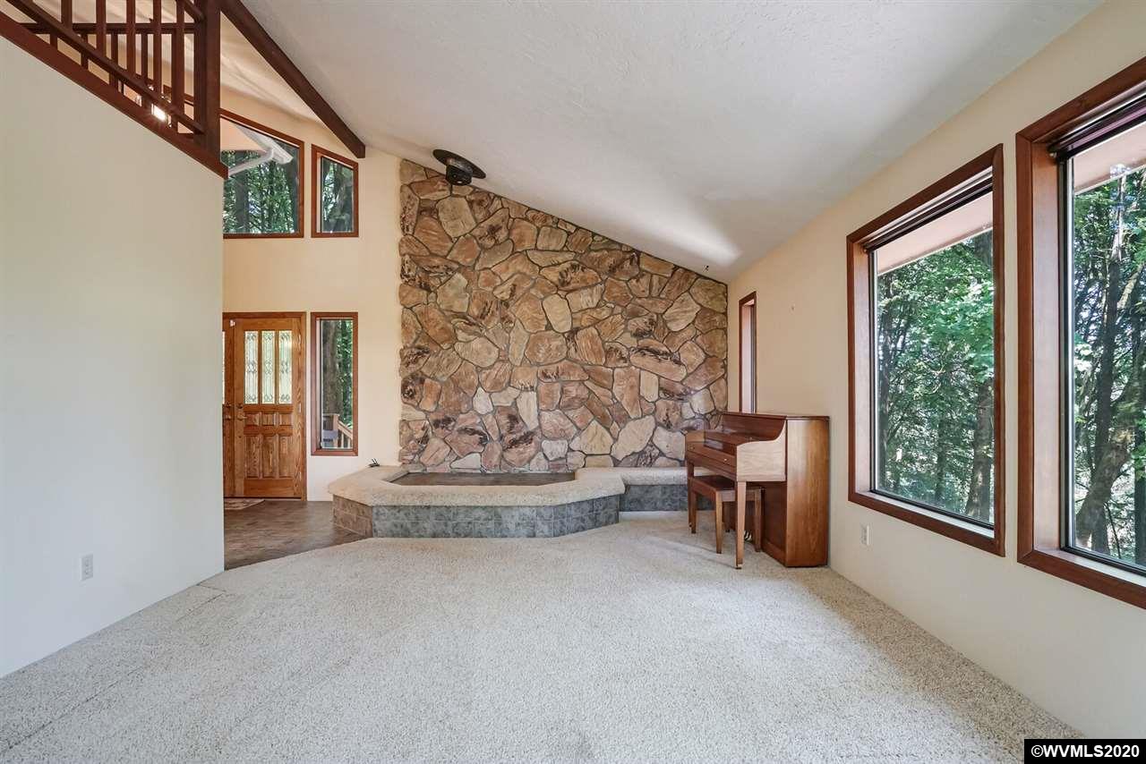 7851 Liberty Road South Salem, OR 97306 - Photo 7 of 42