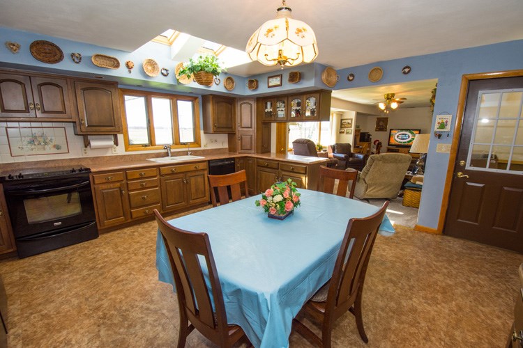 15280 Kelly Road Mishawaka, IN 46544 - Photo 5 of 21