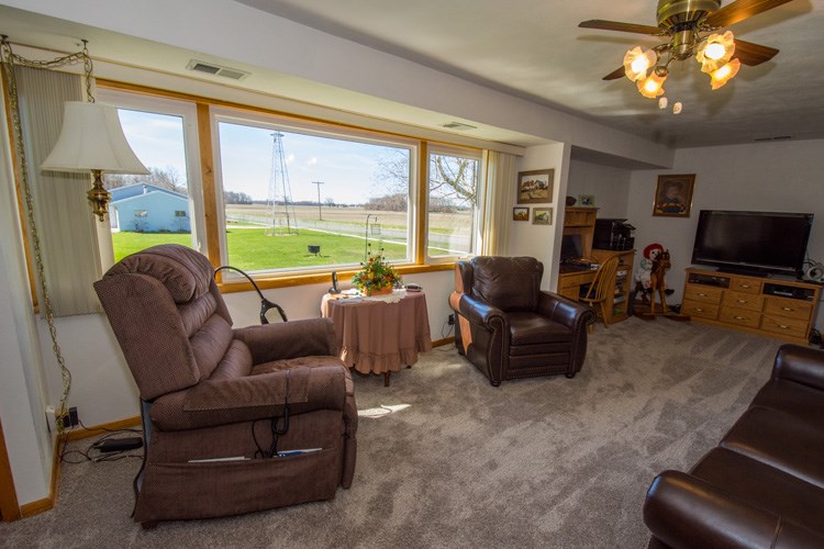 15280 Kelly Road Mishawaka, IN 46544 - Photo 7 of 21