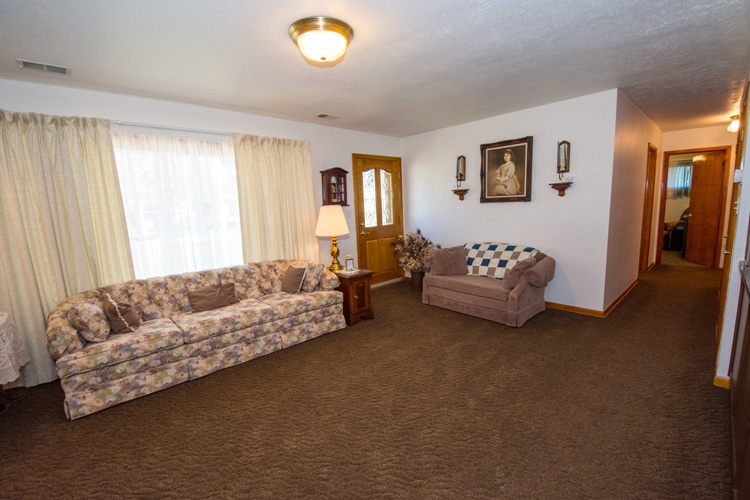 15280 Kelly Road Mishawaka, IN 46544 - Photo 8 of 21