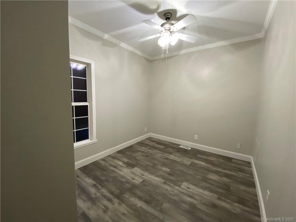2 Johnny Marlow Road Fairview, NC 28730 - Photo 21 of 35 Gallery Image 21