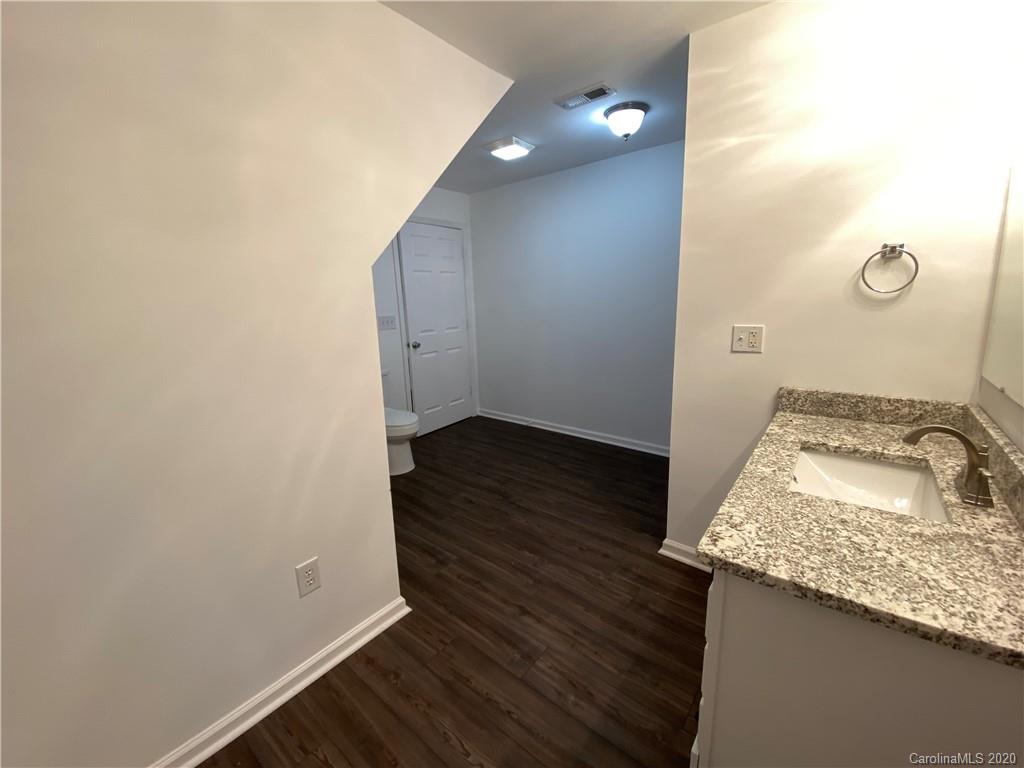 2 Johnny Marlow Road Fairview, NC 28730 - Photo 27 of 35 Gallery Image 27