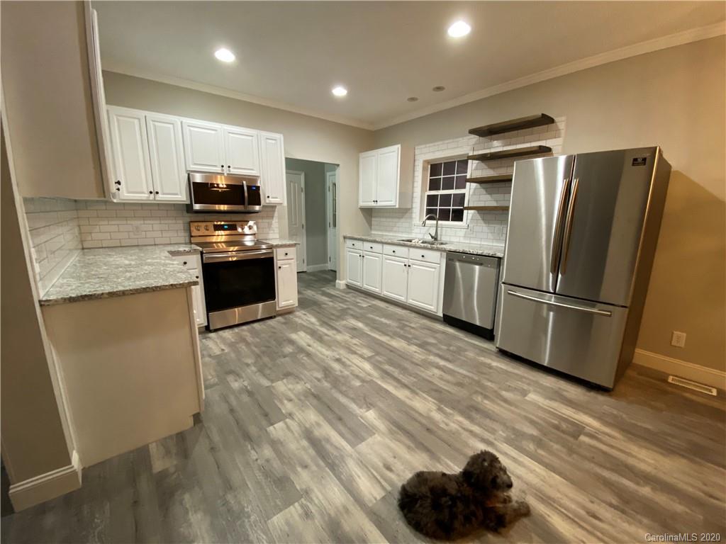 2 Johnny Marlow Road Fairview, NC 28730 - Photo 5 of 35 Gallery Image 5