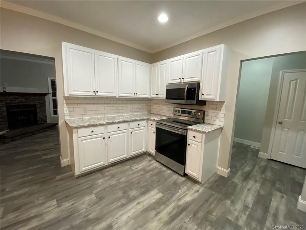 2 Johnny Marlow Road Fairview, NC 28730 - Photo 6 of 35 Gallery Image 6
