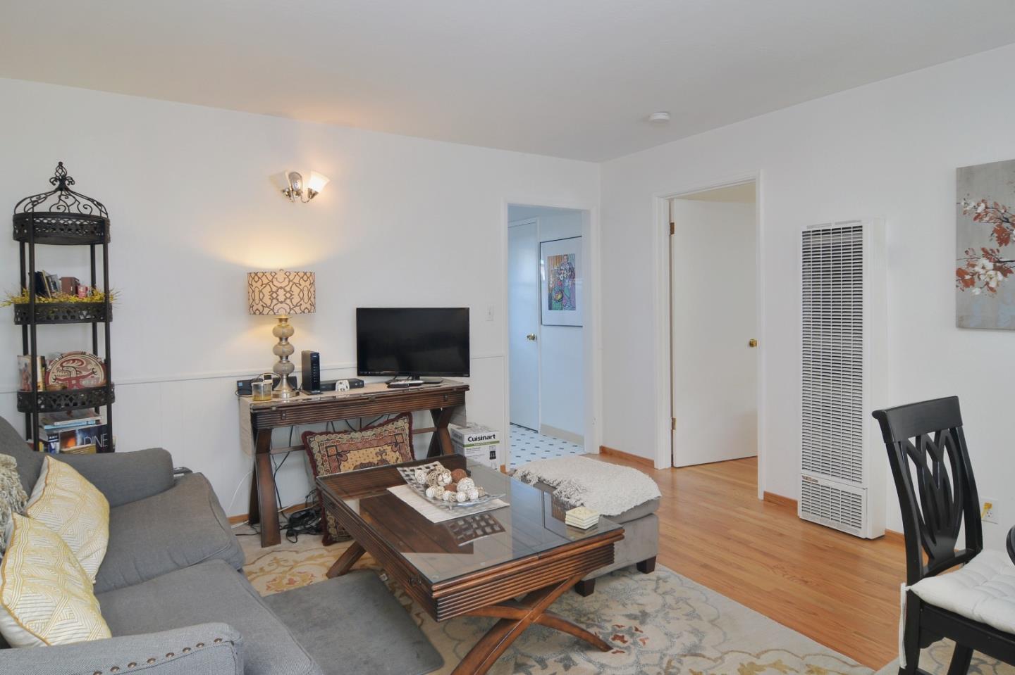 184 Centre Street Mountain View, CA 94041 - Photo 23 of 48