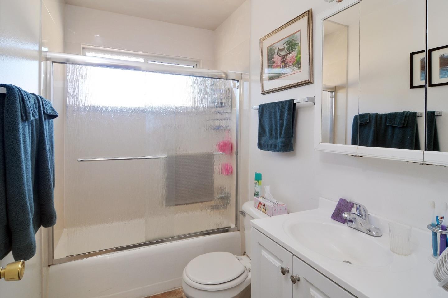 184 Centre Street Mountain View, CA 94041 - Photo 33 of 48