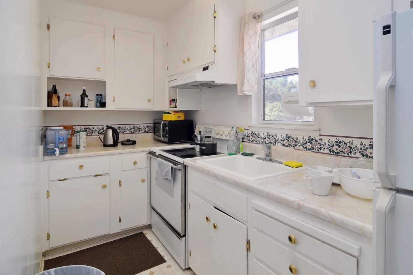 184 Centre Street Mountain View, CA 94041 - Photo 37 of 48