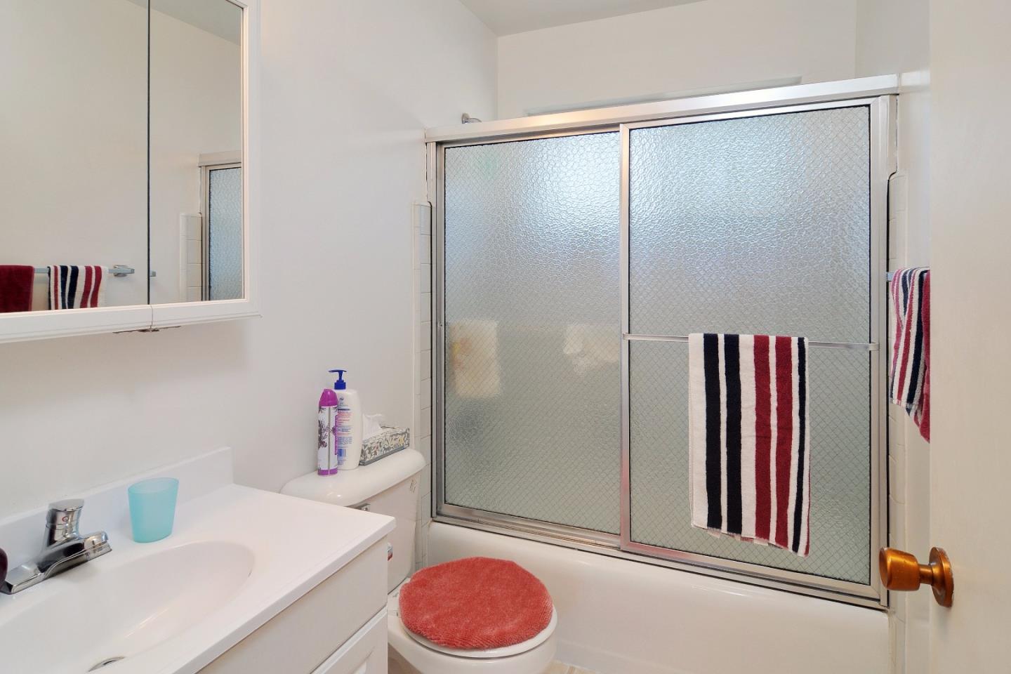 184 Centre Street Mountain View, CA 94041 - Photo 44 of 48