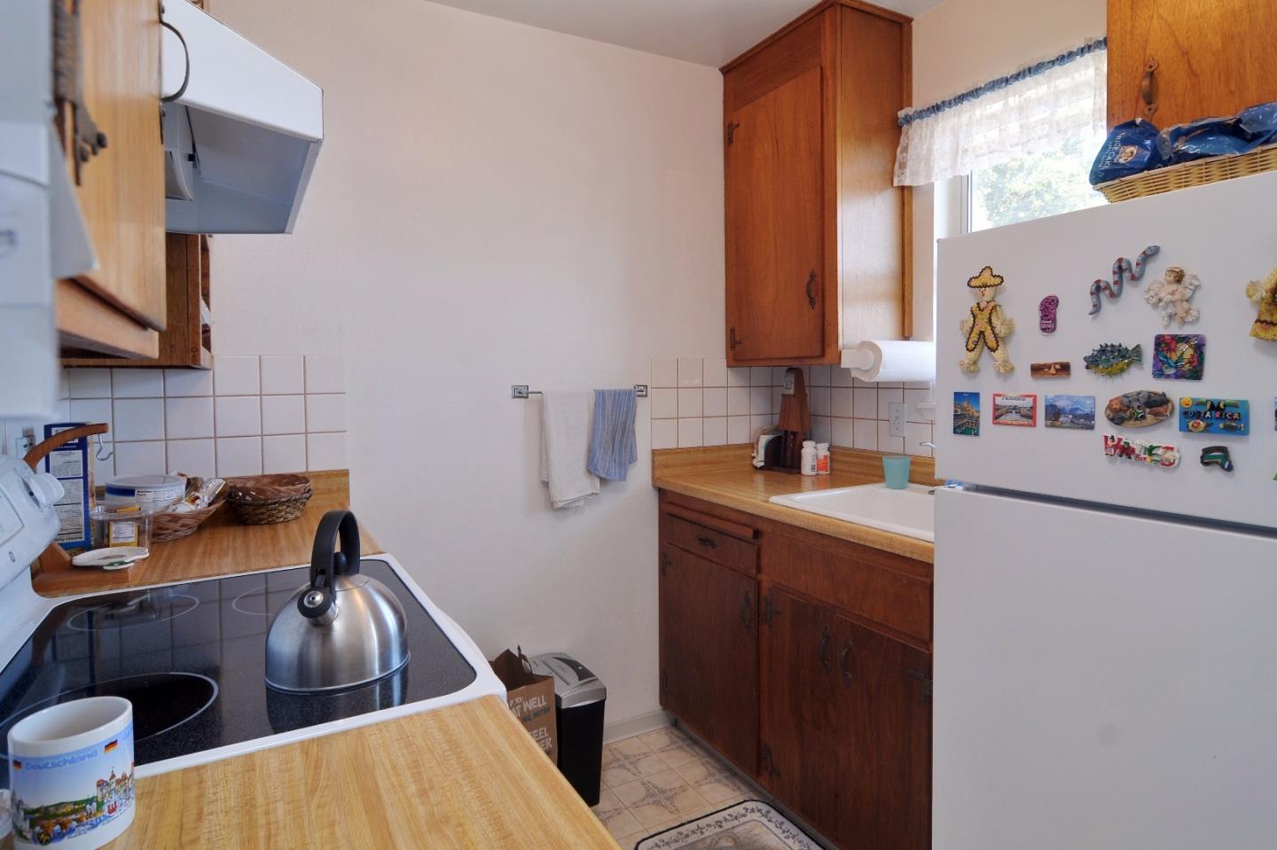 184 Centre Street Mountain View, CA 94041 - Photo 45 of 48