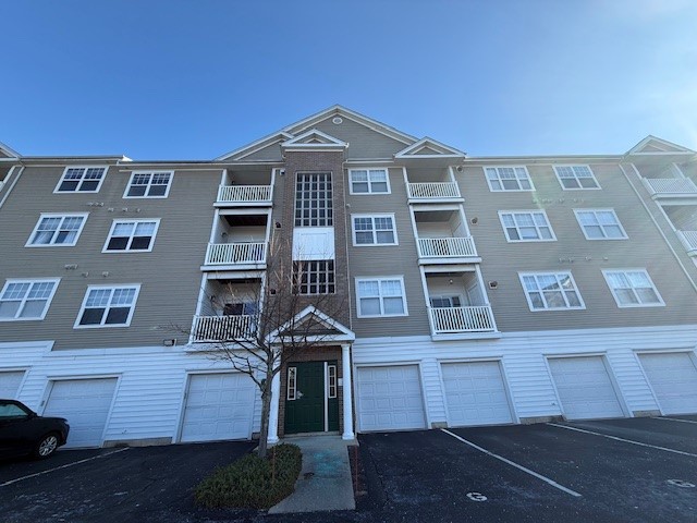 96 Mill Street, Unit 303 Woonsocket, RI 02895 - Photo 1 of 22