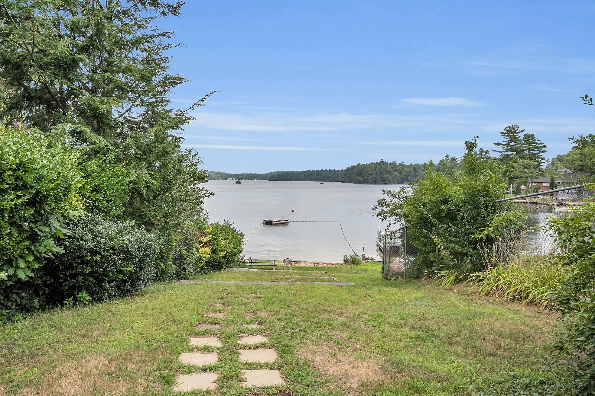 50 Conleys Grove Road Derry, NH 03038 - Photo 24 of 38