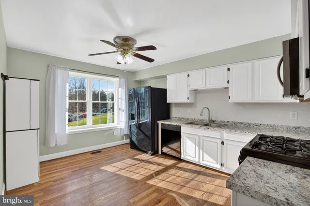 $2,850 | 5828 Ruxton Drive, Woodbridge, VA 22193