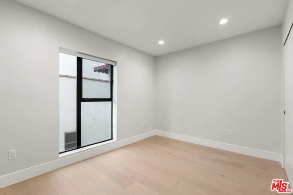 $6,875 | 807 North Detroit Street, Los Angeles, CA 90046