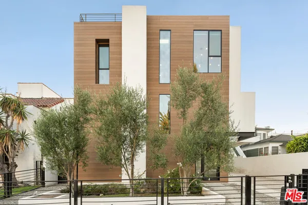 $6,875 | 807 North Detroit Street, Los Angeles, CA 90046