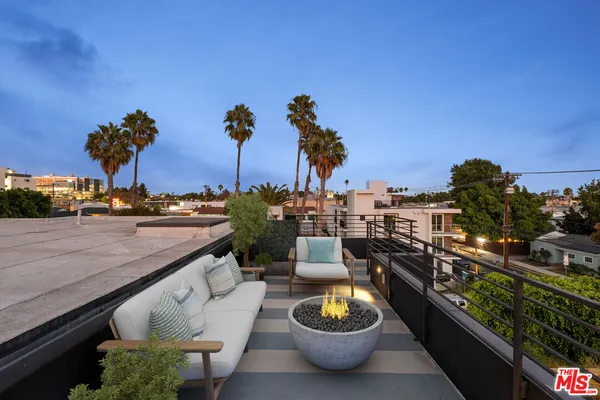 $6,875 | 807 North Detroit Street, Los Angeles, CA 90046