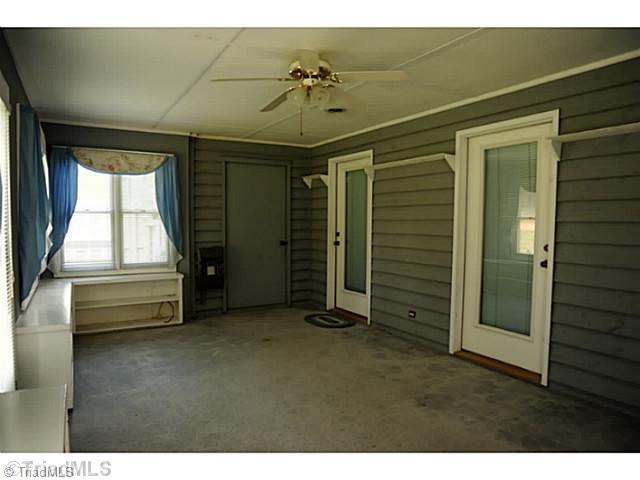 3166 Windchase Court High Point, NC 27265 - Photo 10 of 13 Den/Family/Great Room.