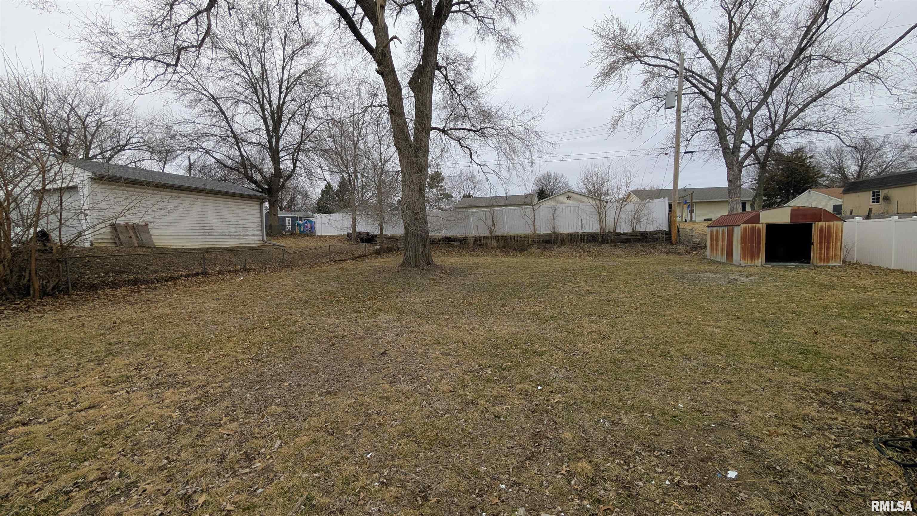 915 Lincoln Road Marquette Heights, IL 61554 - Photo 20 of 23