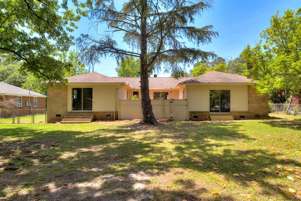 2349 Crossfield Road Sumter, SC 29154 - Photo 5 of 37