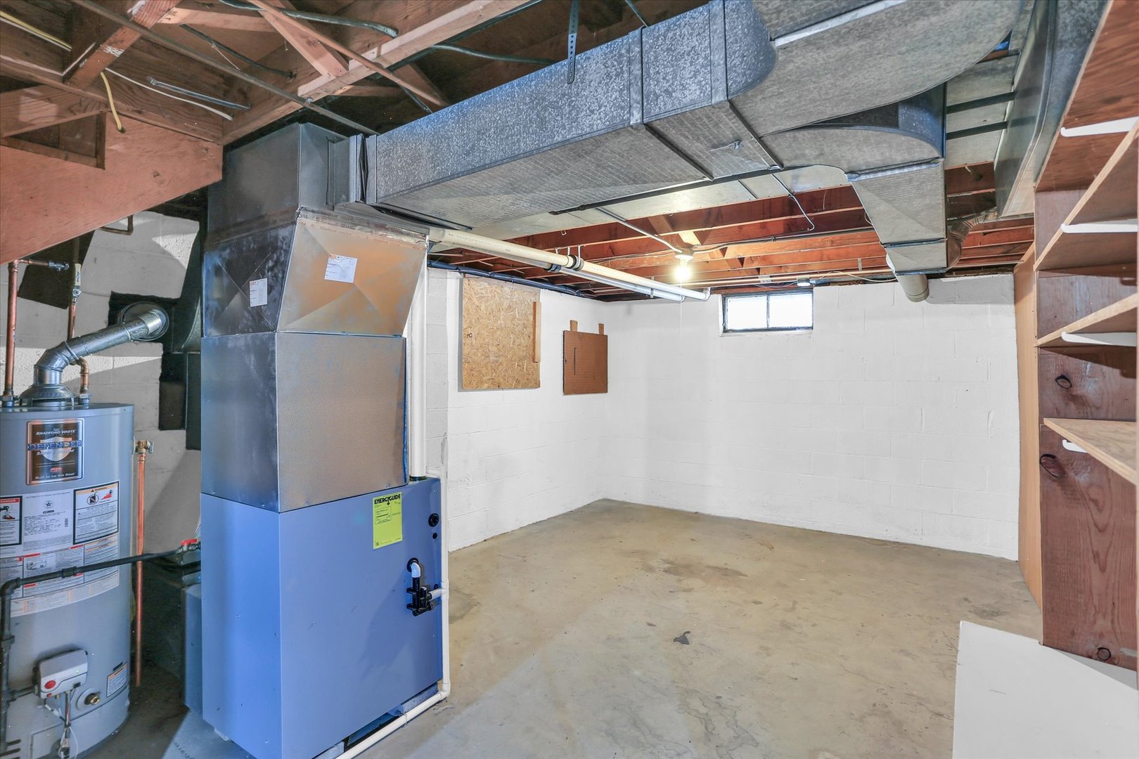 913 West Union Street Champaign, IL 61821 - Photo 25 of 32 a view of storage and utility room